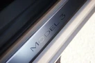 2020-tesla-model-3-e-long-range-small-7