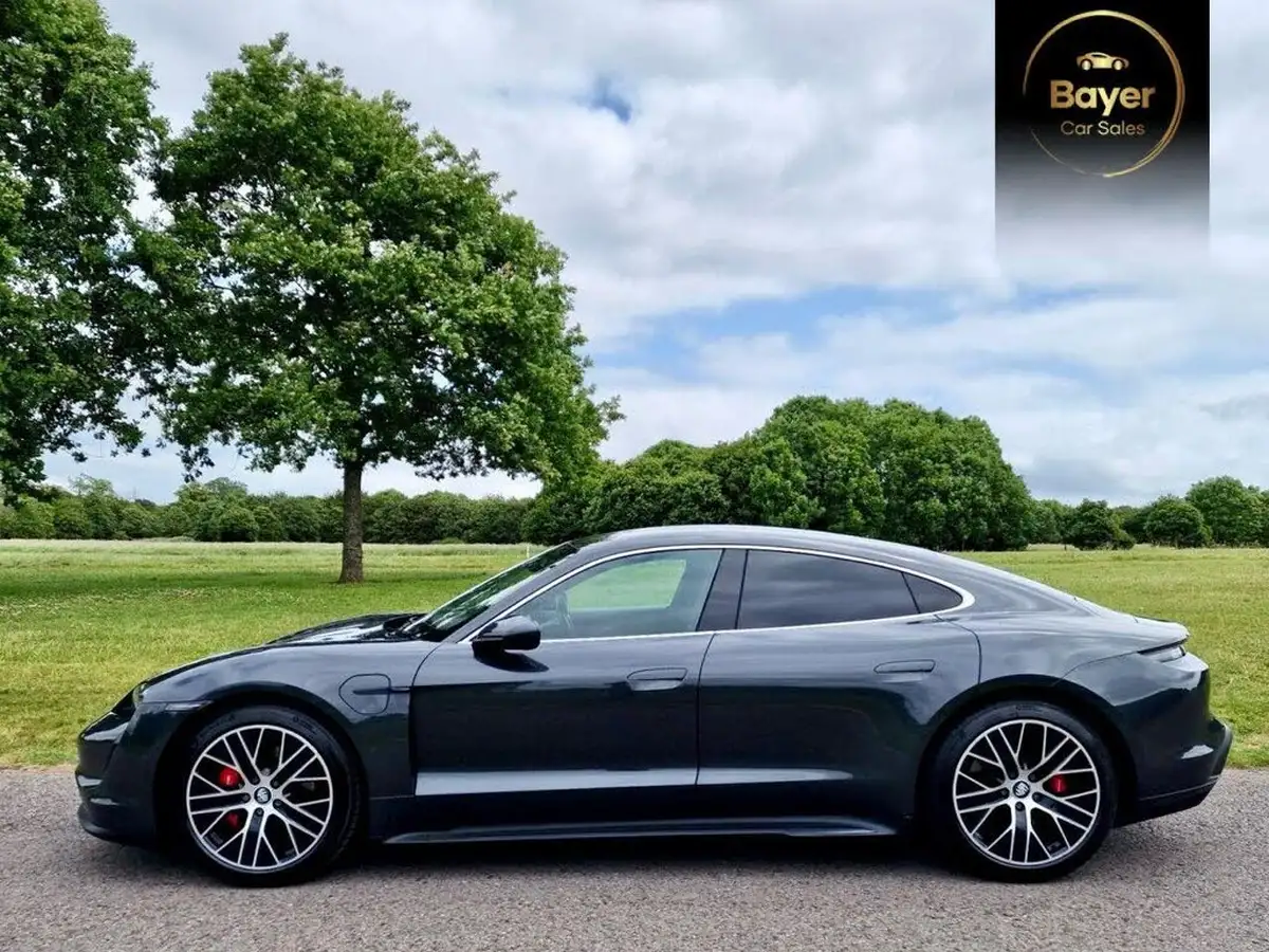 2021-porsche-taycan-e-4s-571ps-performance-battery-plus-big-3