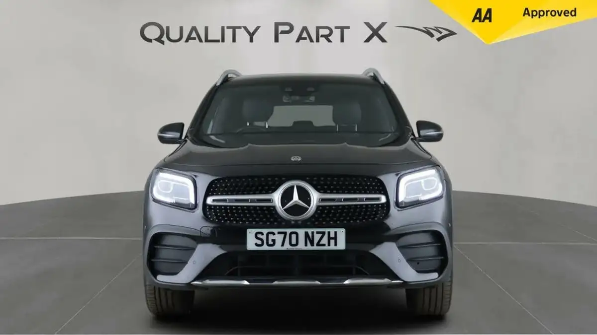 2020-mercedes-benz-glb-class-20d-glb200d-amg-line-premium-4matic-big-1