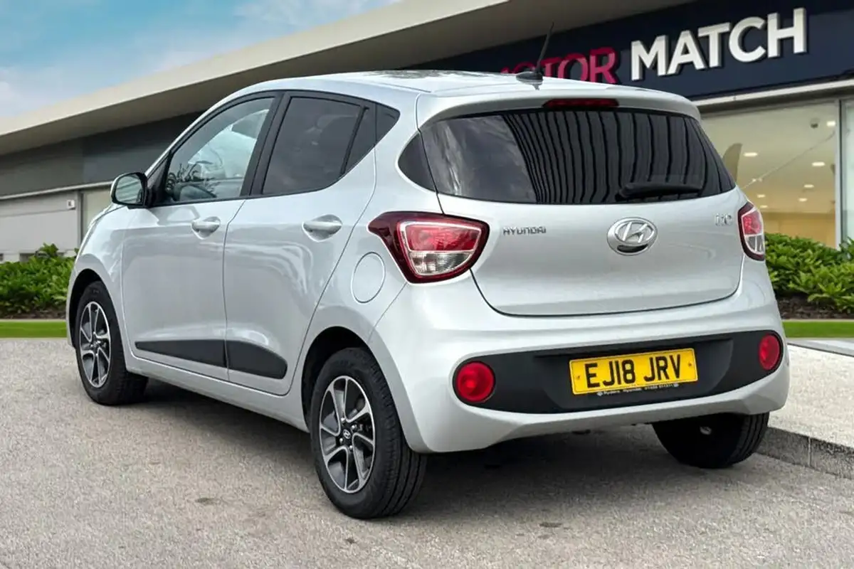 2018-hyundai-i10-10-premium-66ps-big-1