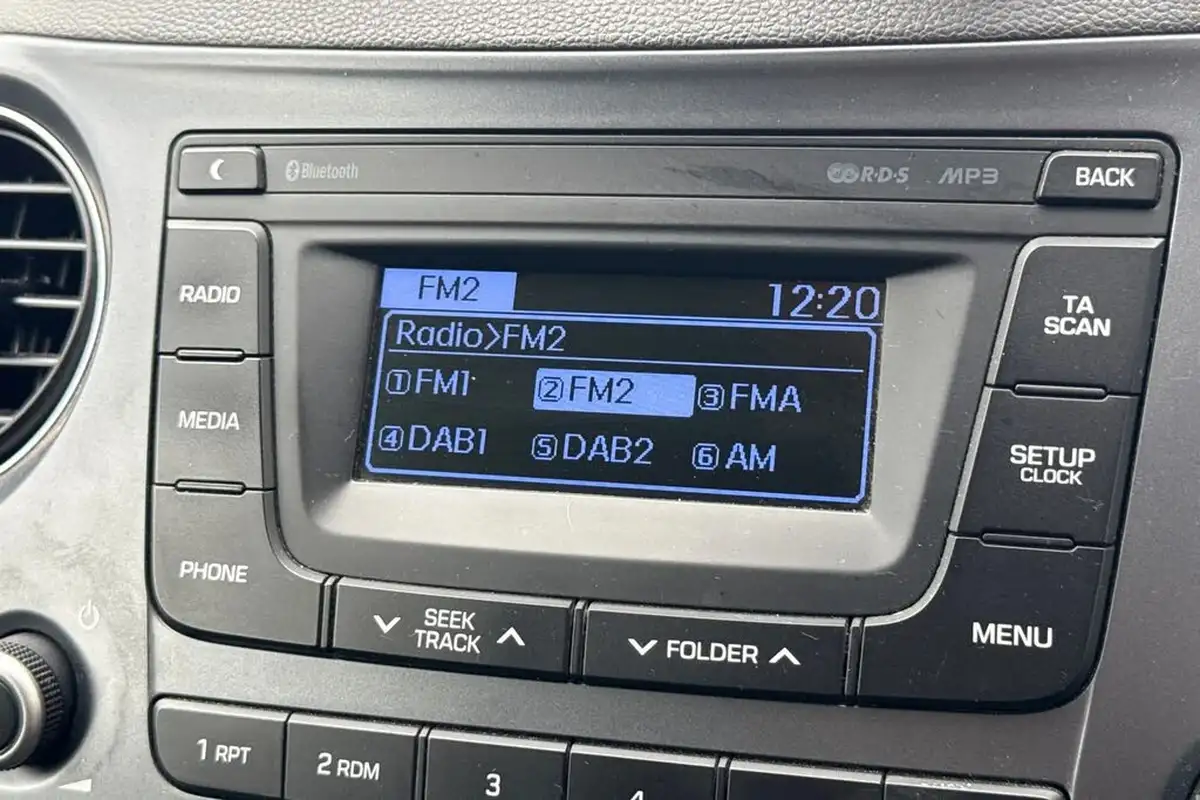 2018-hyundai-i10-10-premium-66ps-big-49