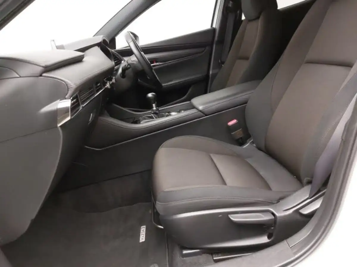 2019-mazda-mazda3-20-sport-lux-122ps-hatchback-5d-big-4