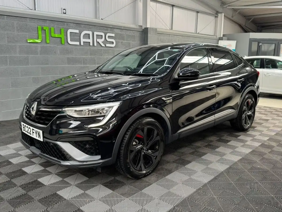 2022-renault-arkana-16-rs-line-big-0