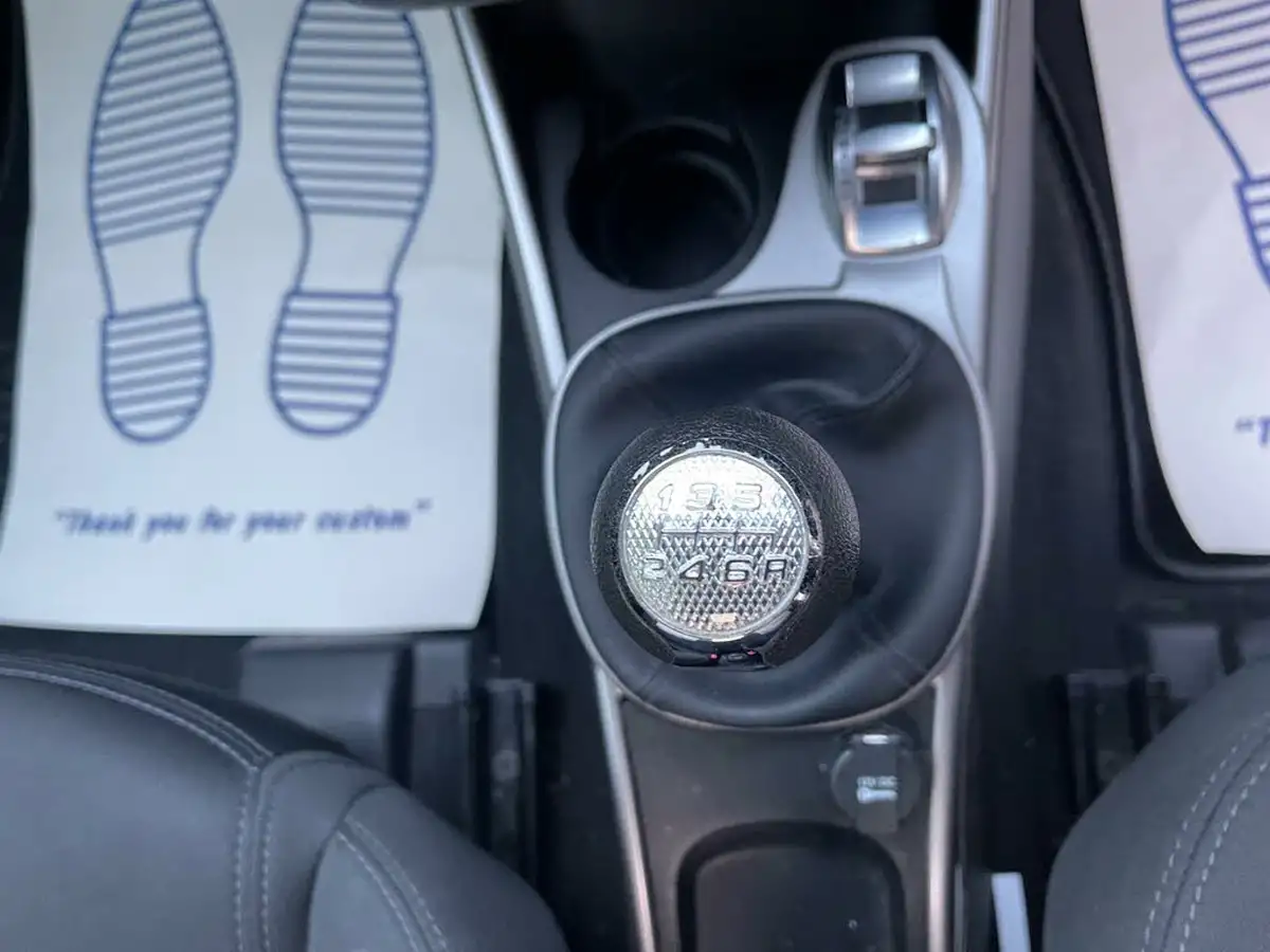 2015-alfa-romeo-mito-09-progression-big-15