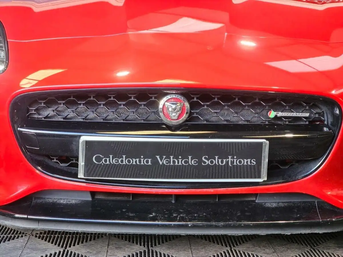 2018-jaguar-f-type-20-i4-r-dynamic-coupe-big-37