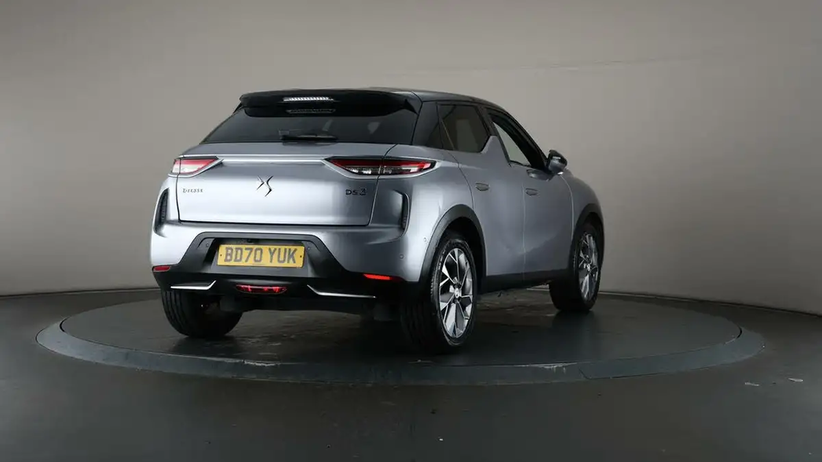 2020-ds-ds-3-crossback-e-tense-ultra-prestige-big-69