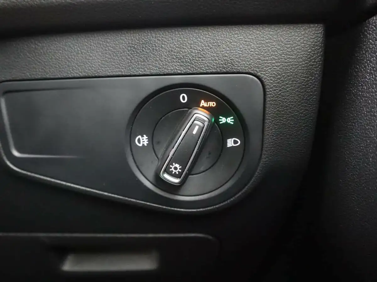 2022-volkswagen-tiguan-20tdi-life-dsg-big-36