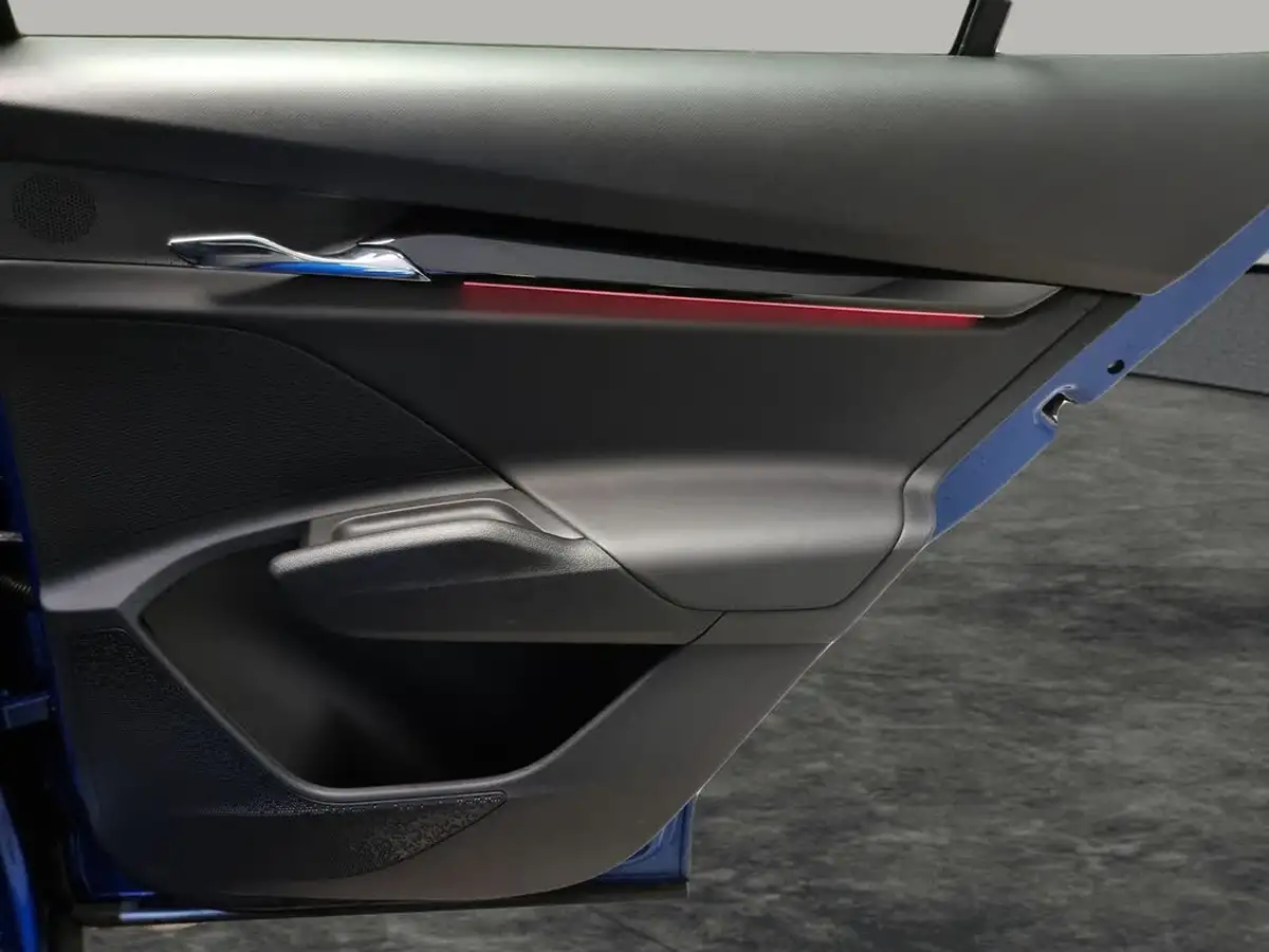 2022-skoda-enyaq-e-60-big-36