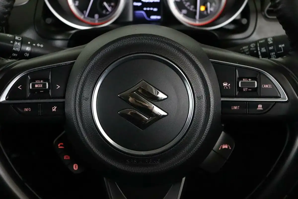 2022-suzuki-swift-12-dualjet-sz5-big-20
