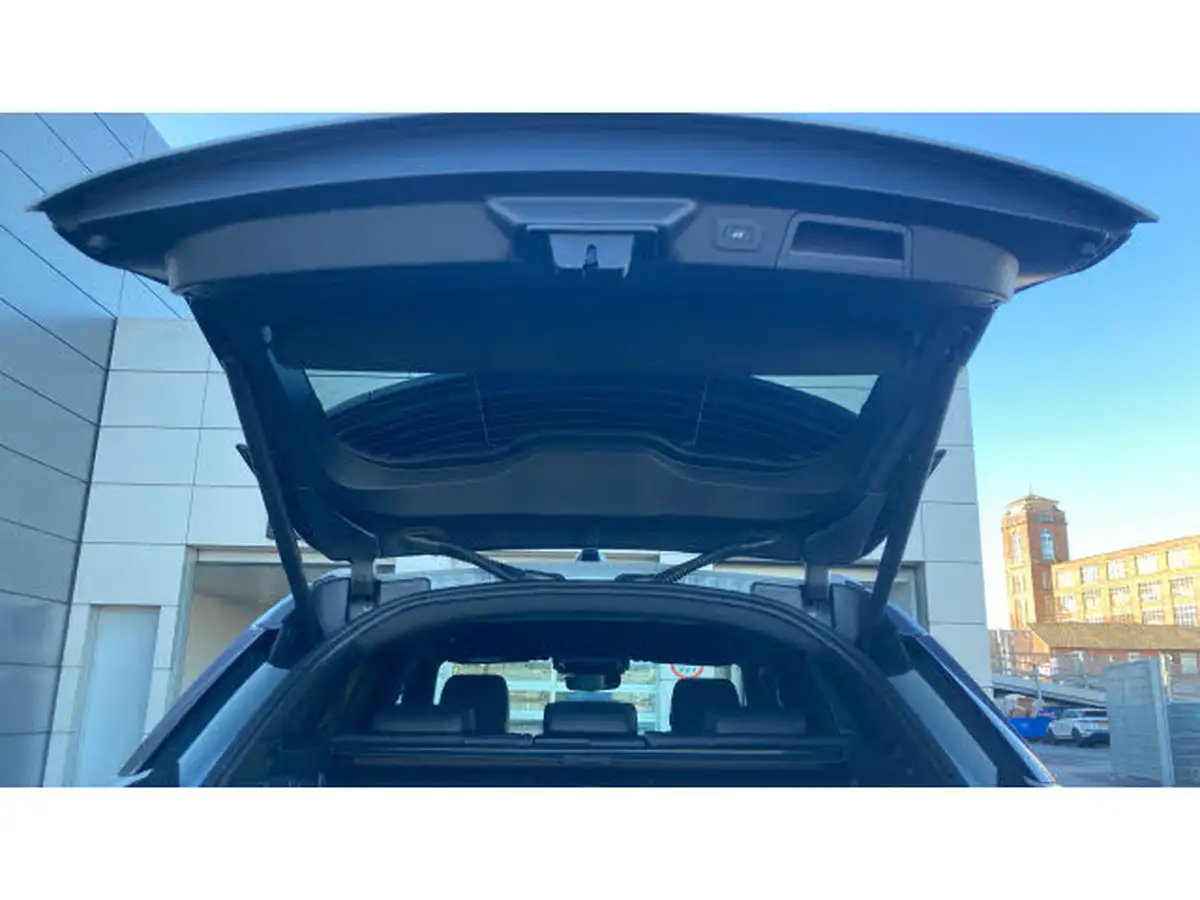2024-land-rover-range-rover-velar-20-d200-dynamic-se-big-22