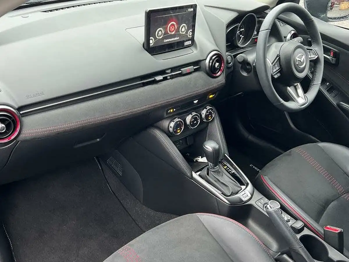 2024-mazda-mazda2-15-skyactiv-g-homura-aka-big-7