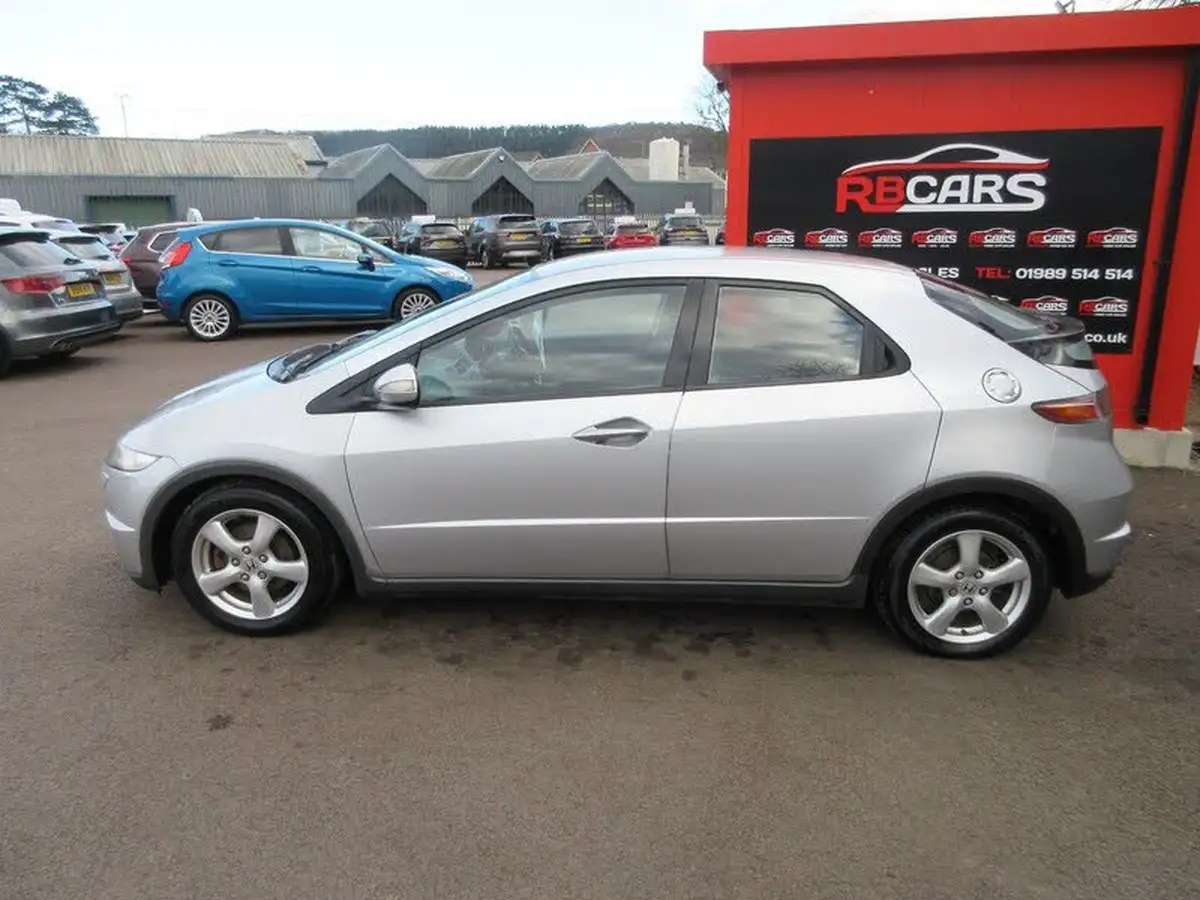 2007-honda-civic-18-ex-glass-roof-big-3