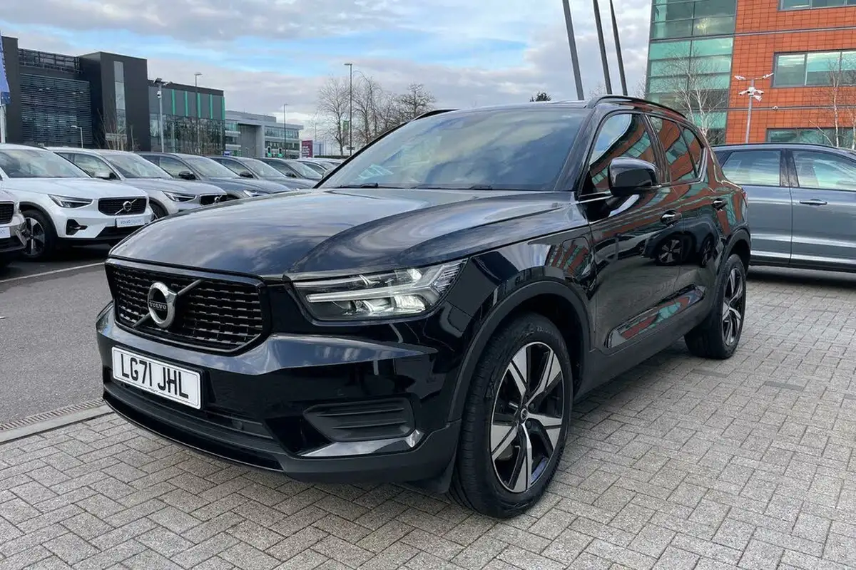 2021-volvo-xc40-15-t4-r-design-208bhp-big-10