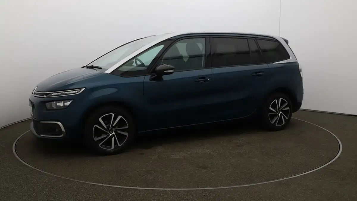 2022-citroen-grand-c4-spacetourer-15bluehdi-shine-big-66