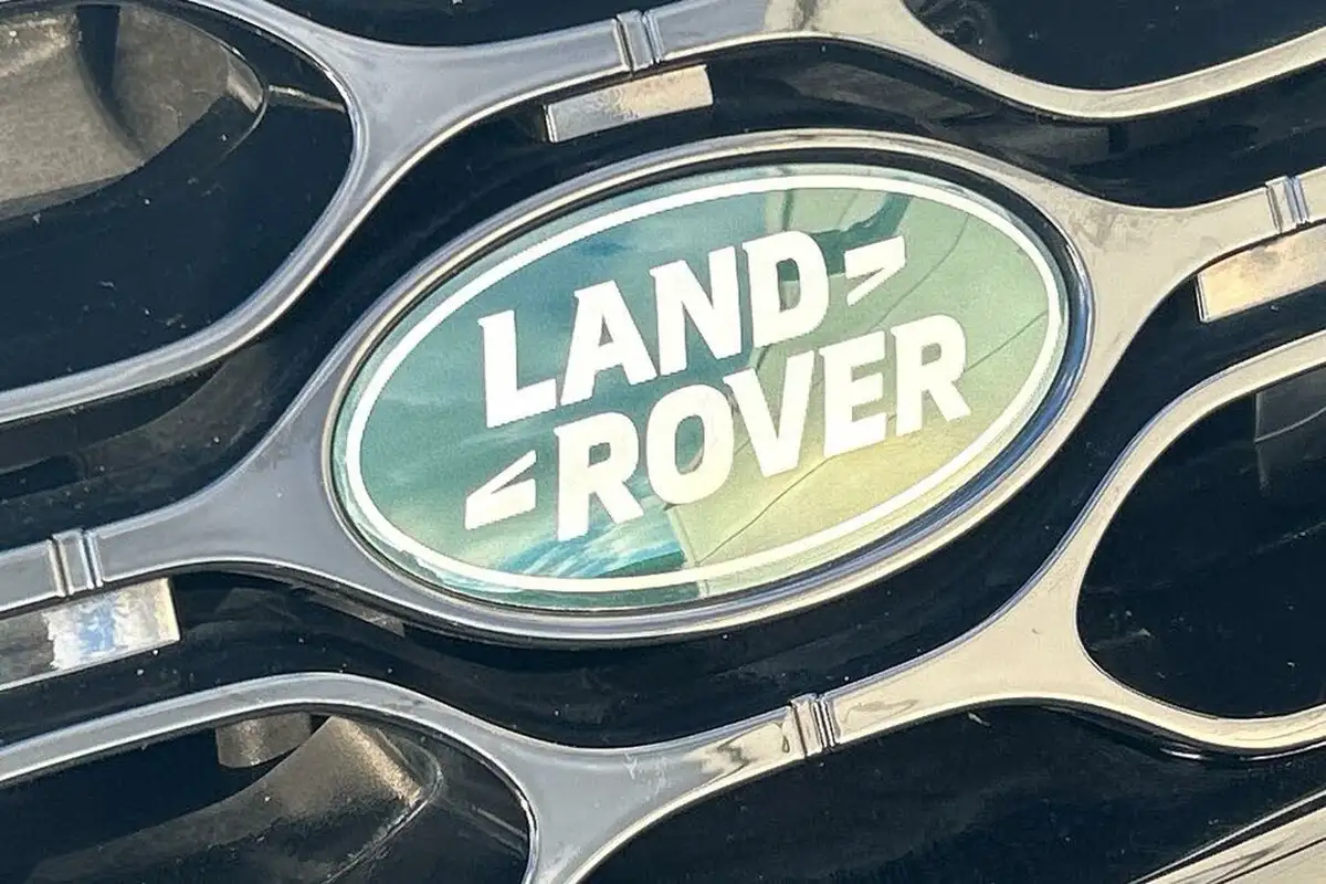 2024-land-rover-discovery-sport-20-d200-s-big-38