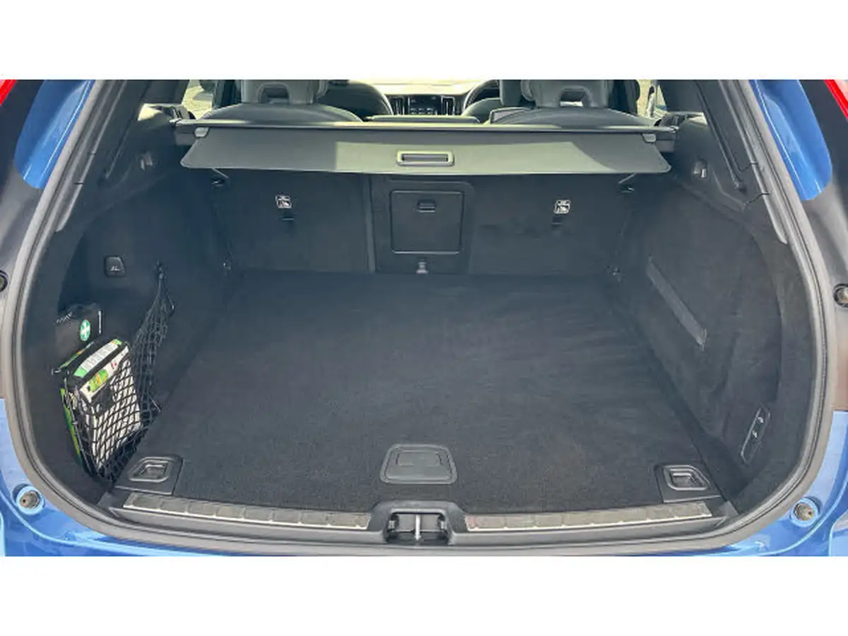 2020-volvo-xc60-20td-b4-r-design-pro-awd-big-78