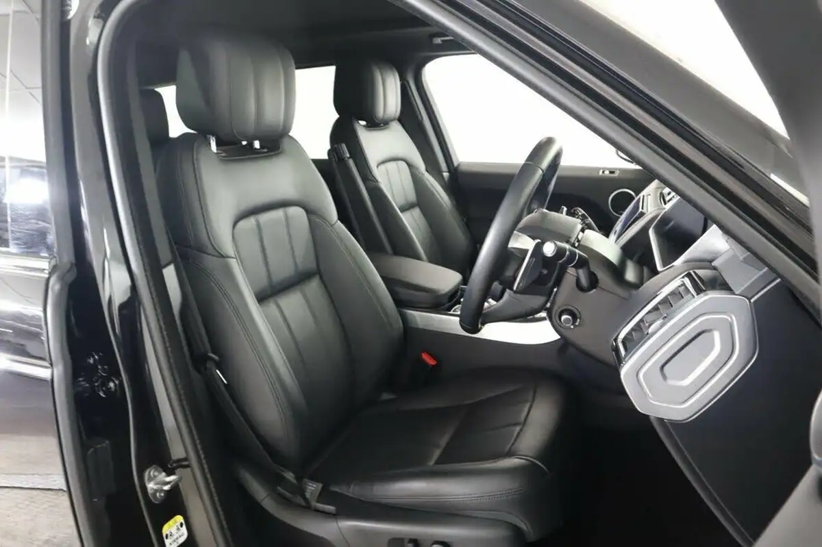 2022-land-rover-range-rover-sport-20-p400e-hse-dynamic-big-12