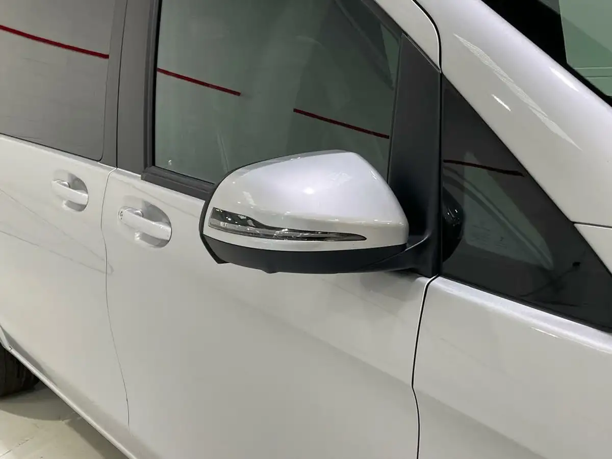 2019-mercedes-benz-v-class-21d-v220d-sport-big-43