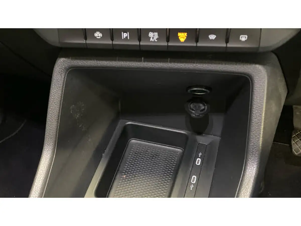 2023-ford-tourneo-connect-20-titanium-big-38