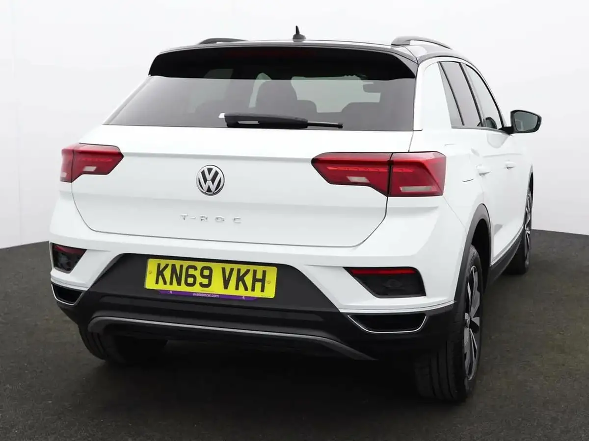 2019-volkswagen-t-roc-20tdi-design-big-4