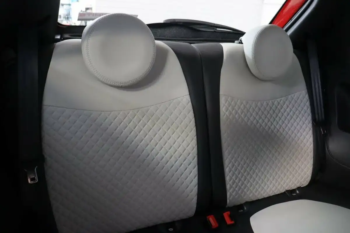2022-fiat-500-10-dolcevita-big-28