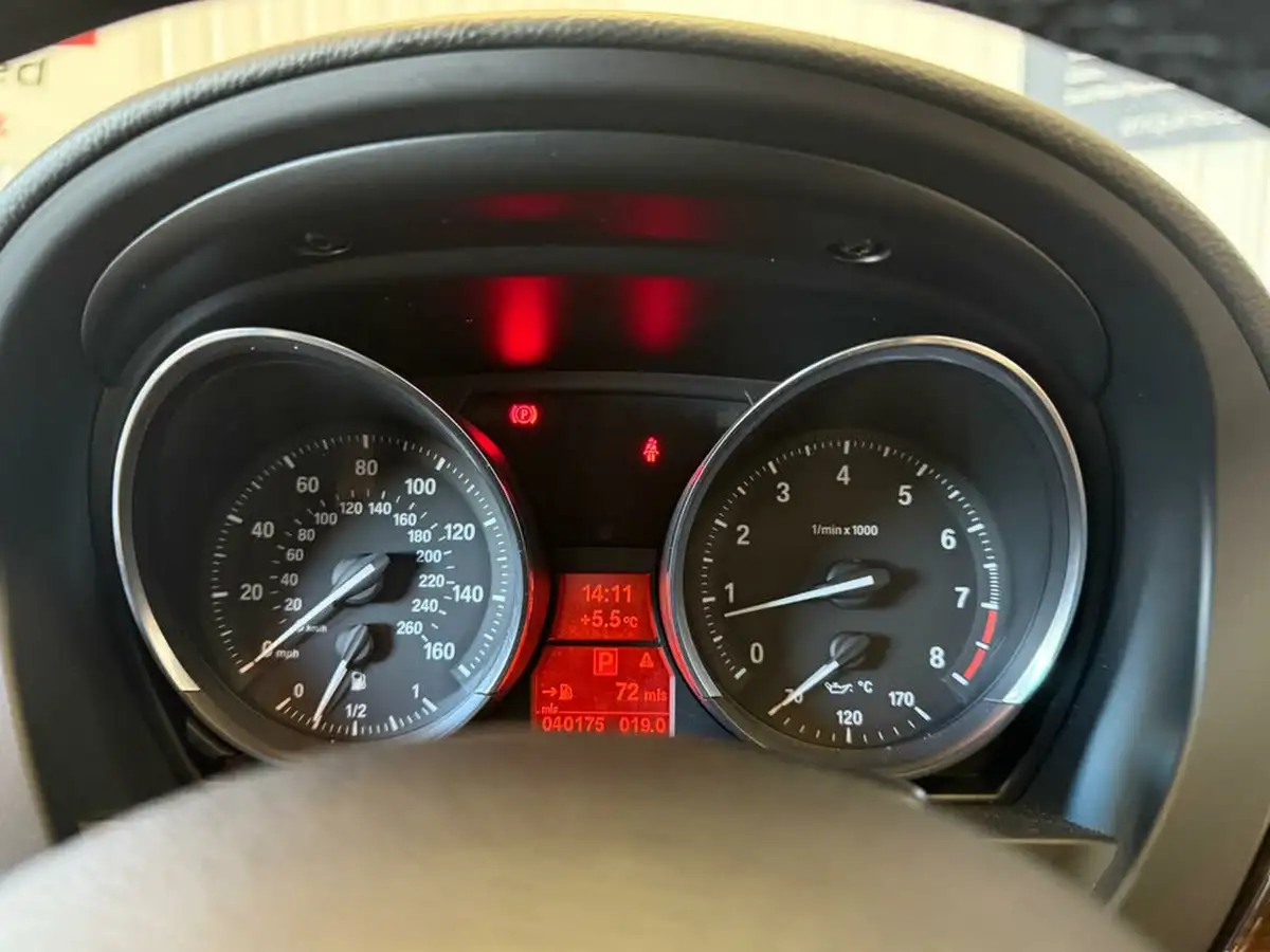 2015-bmw-z4-20-sdrive20i-m-sport-auto-big-21