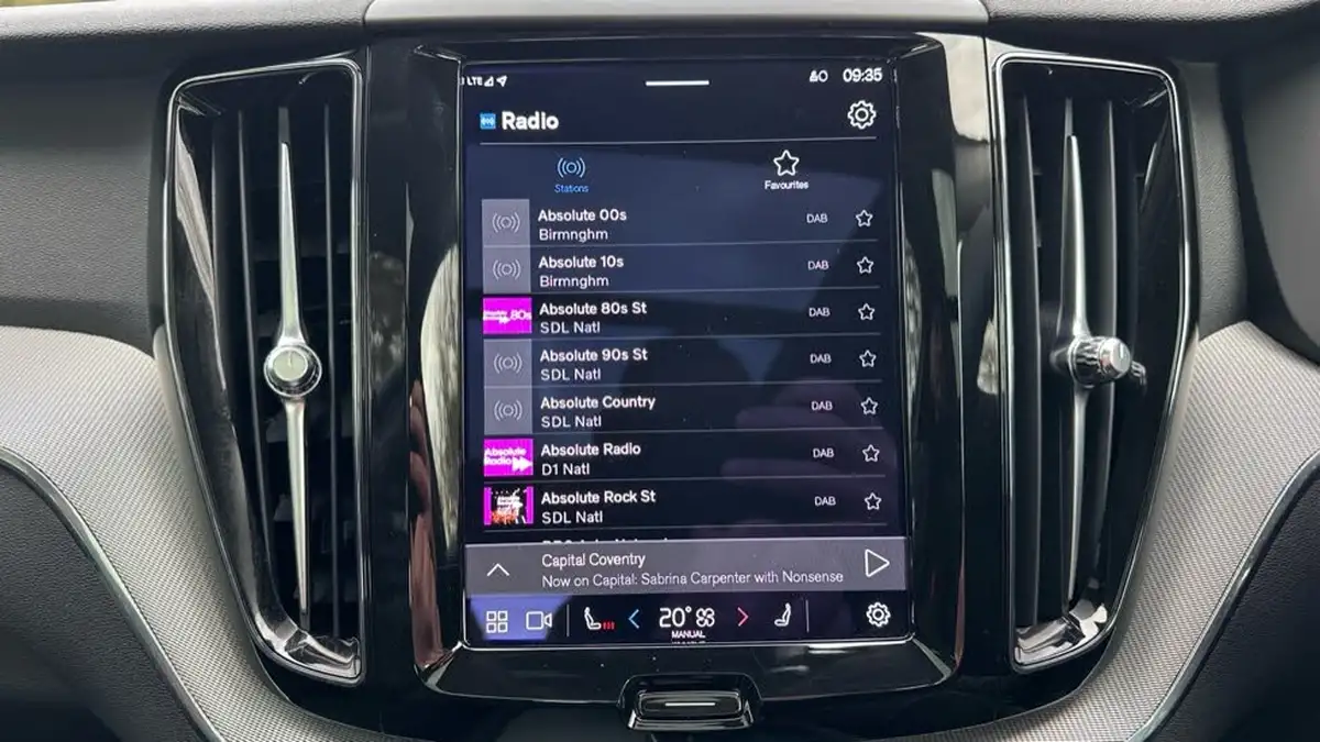 2024-volvo-xc60-20-b5-core-big-29