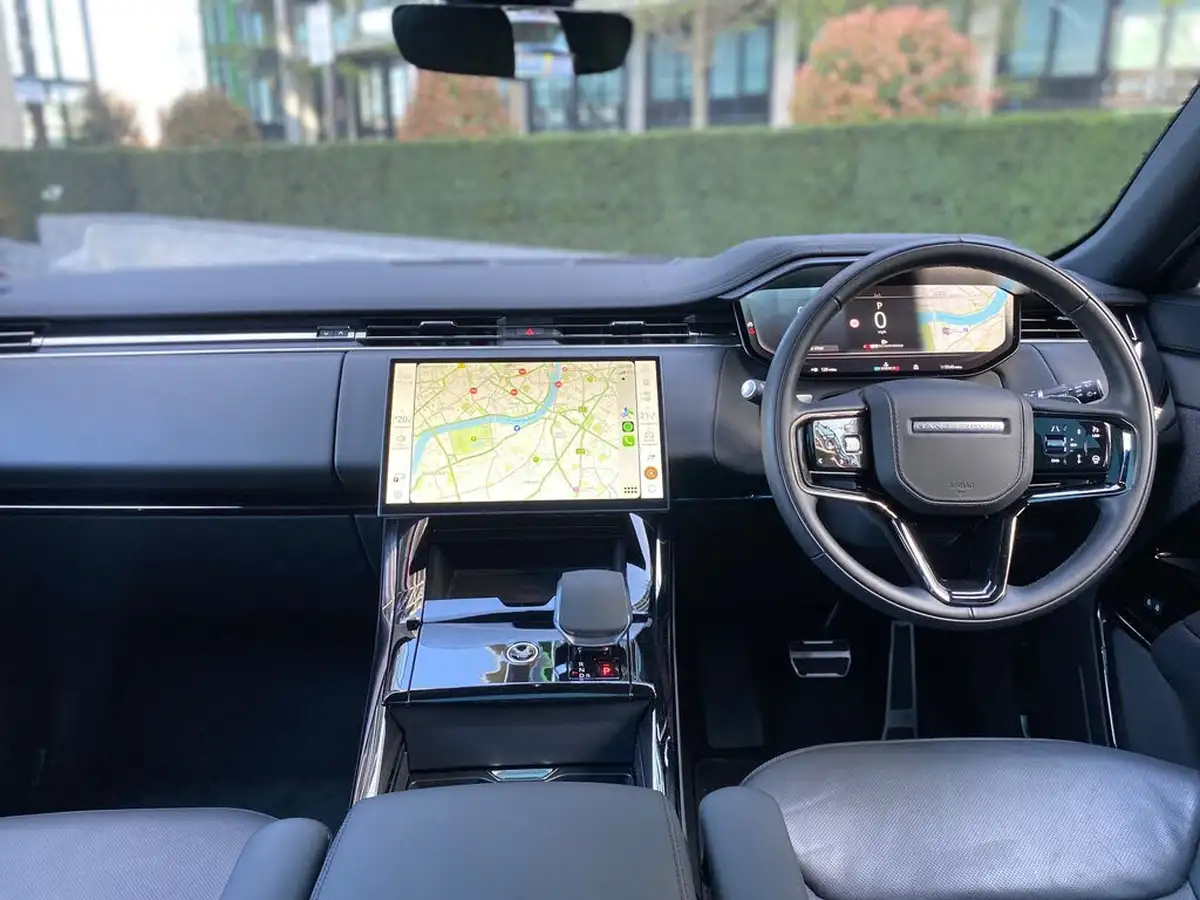 2024-land-rover-range-rover-sport-30-d300-dynamic-se-big-13