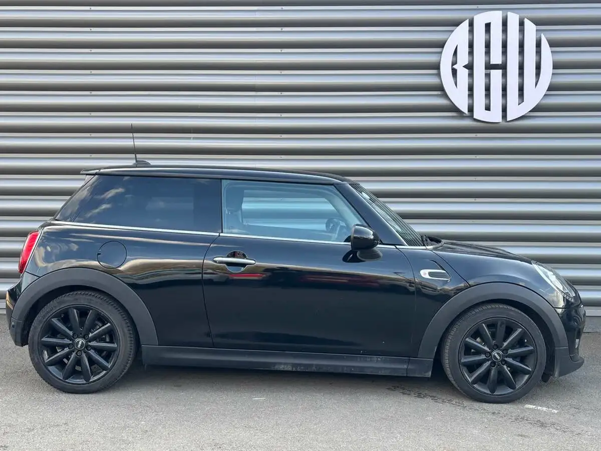 2019-mini-cooper-15-cooper-classic-hatchback-3d-auto-big-1
