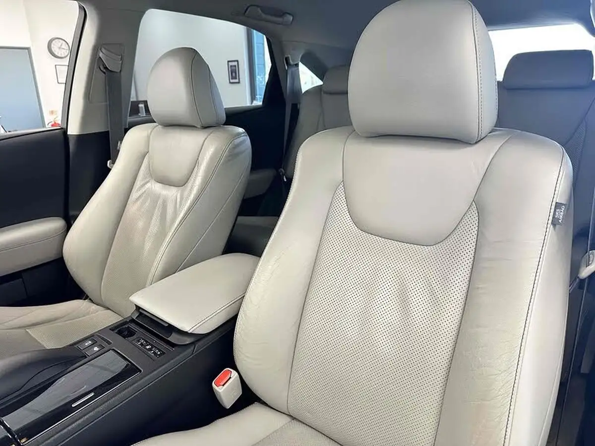 2015-lexus-rx-450h-35-premier-299bhp-cvt-big-13