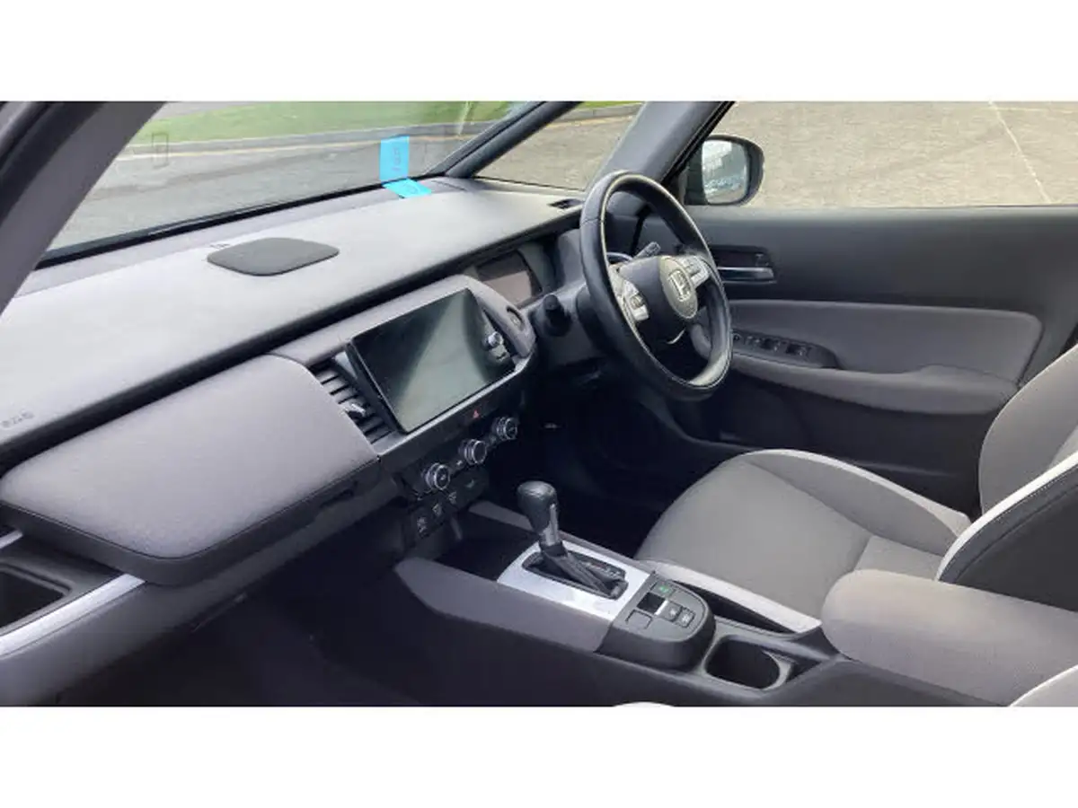2021-honda-jazz-15-i-mmd-crosstar-ex-107ps-big-8