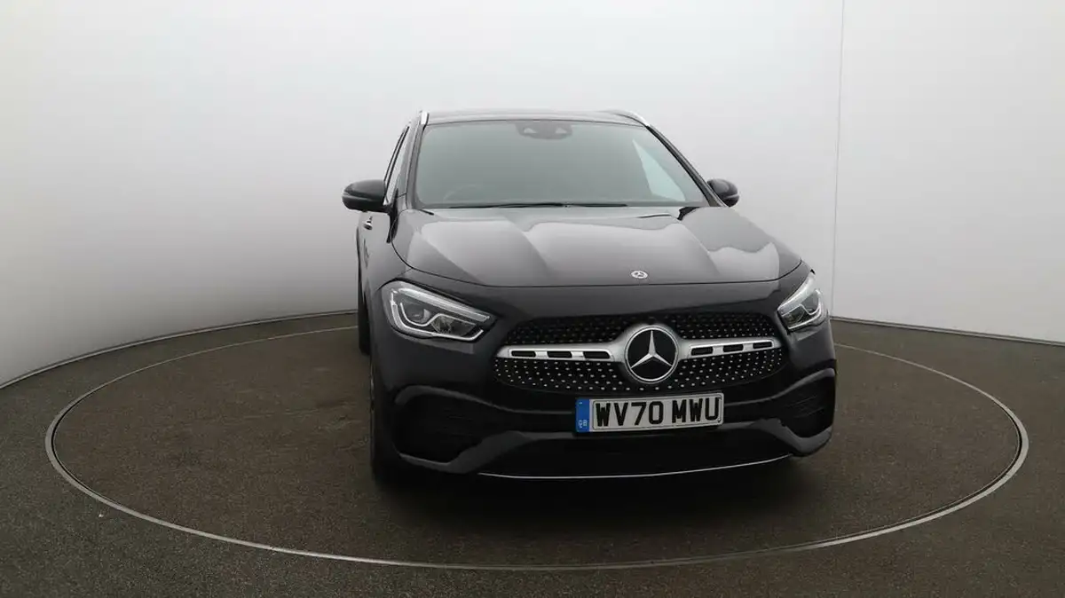 2020-mercedes-benz-gla-class-13-gla-200-amg-line-premium-big-32