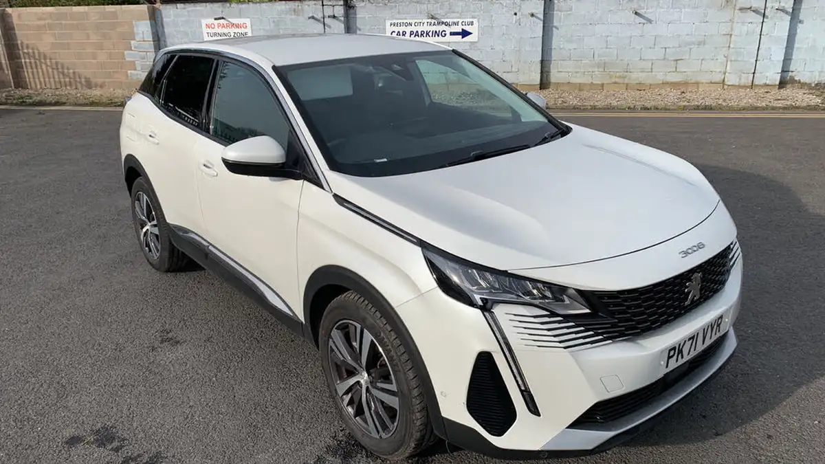 2021-peugeot-3008-suv-12-puretech-allure-eat8-big-49