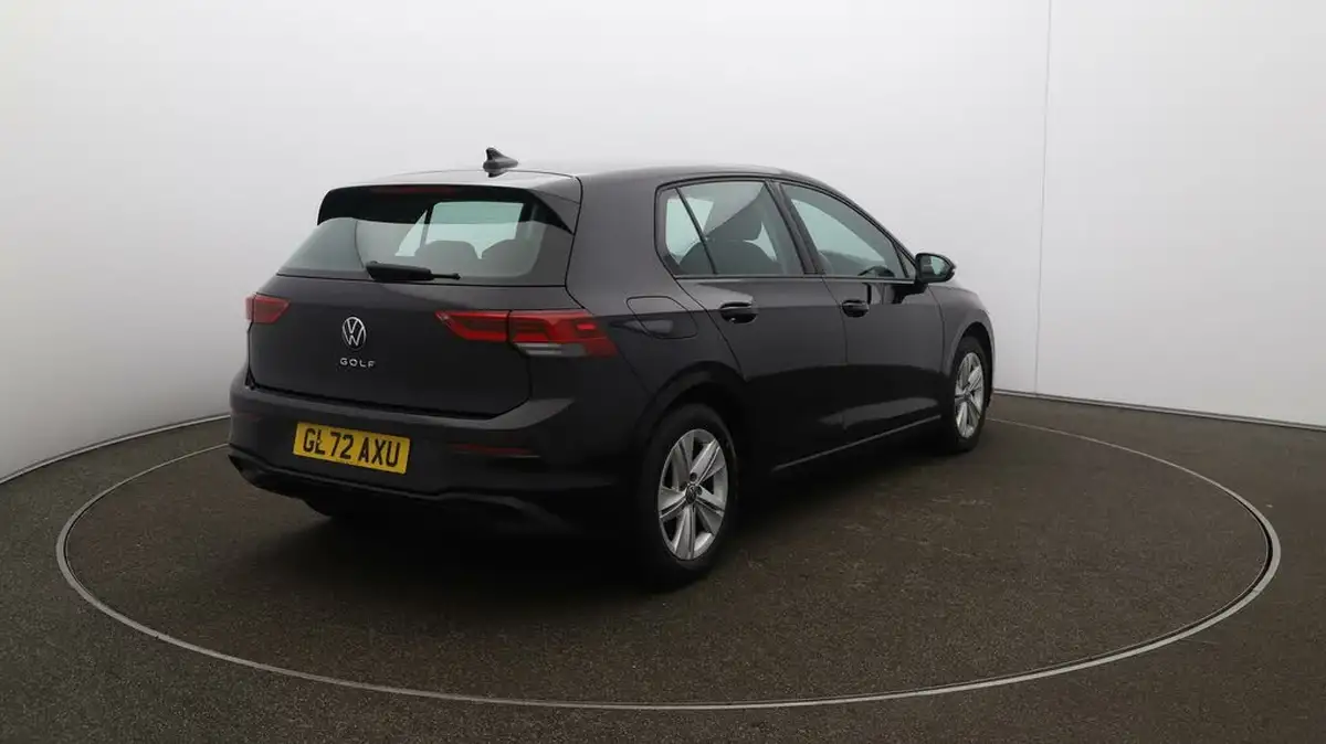 2022-volkswagen-golf-15-tsi-life-150ps-hatchback-big-45