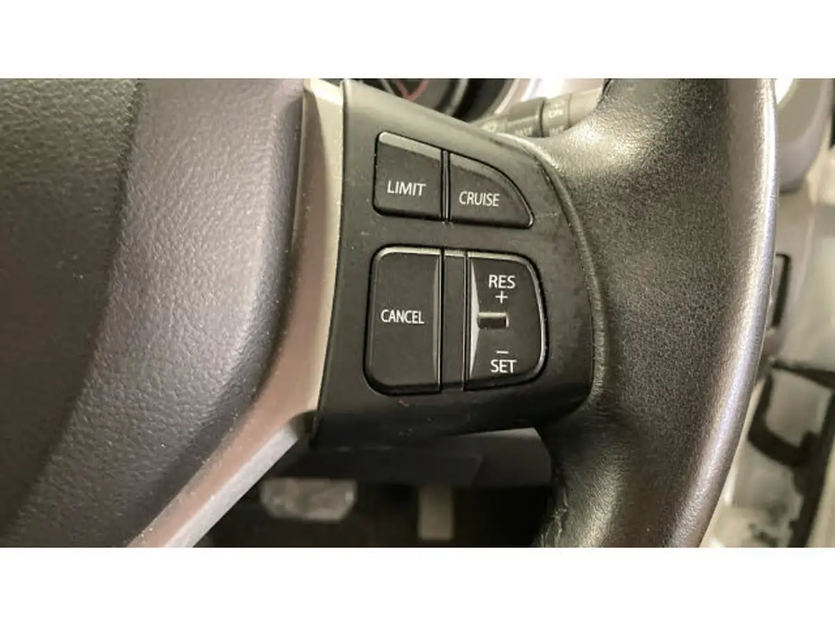 2020-suzuki-vitara-14-boosterjet-sz-t-140ps-auto-big-27