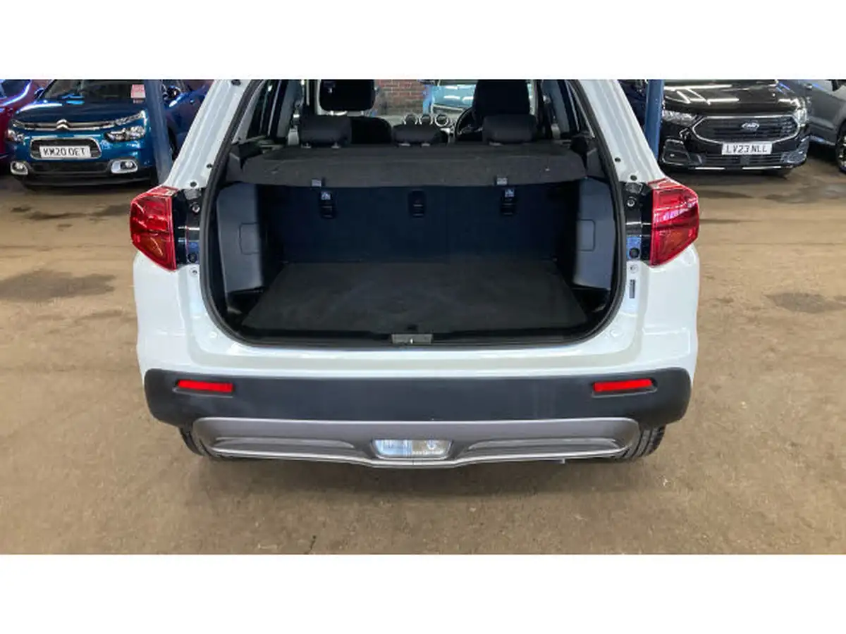2020-suzuki-vitara-14-boosterjet-sz-t-140ps-auto-big-3
