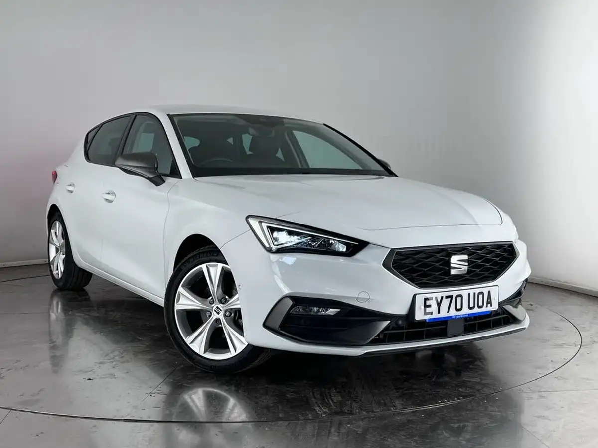 2021-seat-leon-15-etsi-fr-hatchback-big-38