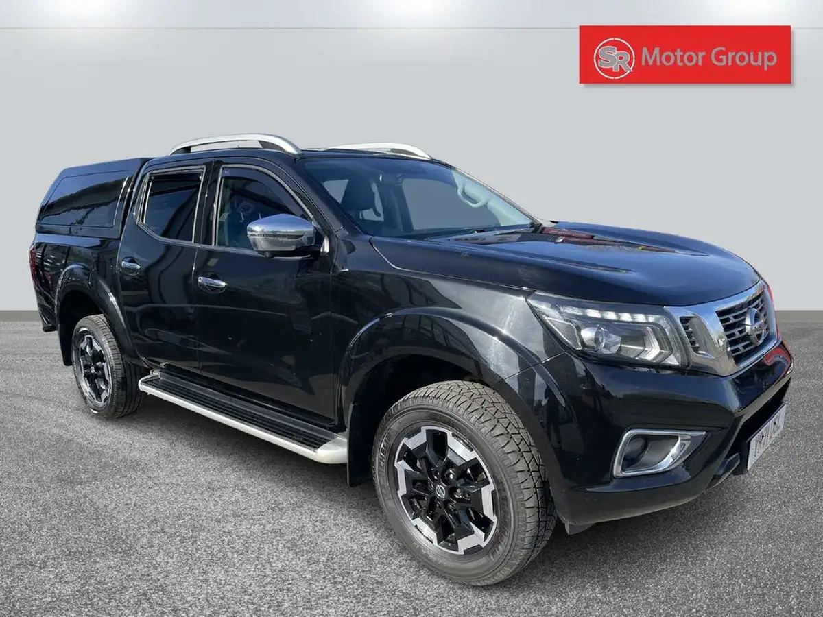 2021-nissan-navara-23dci-tt-tekna-8-navileather-auto-big-1