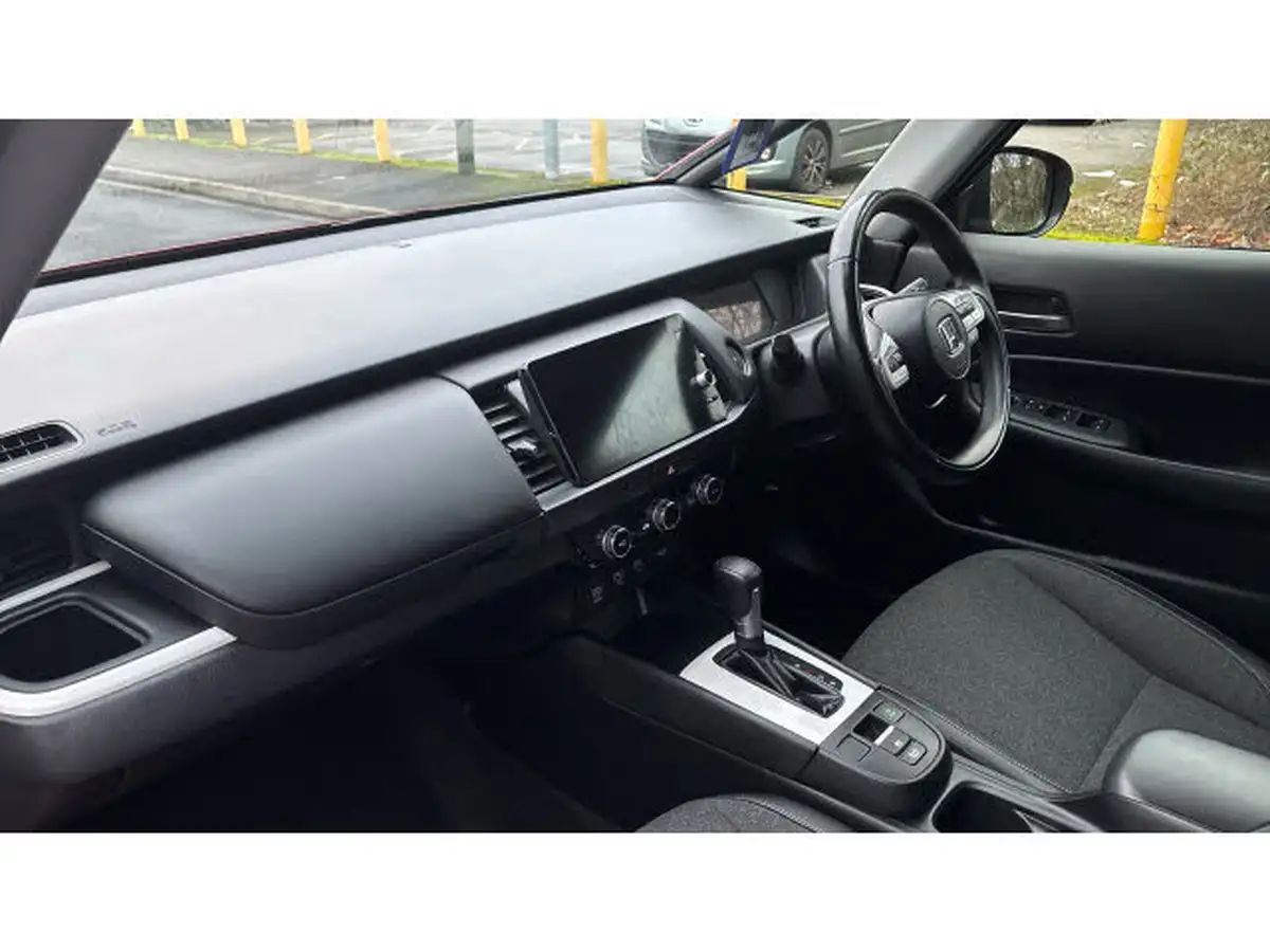 2020-honda-jazz-15-i-mmd-ex-big-1