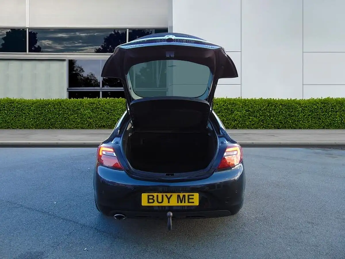2015-vauxhall-insignia-20cdti-elite-nav-ecoflex-ss-hatchback-5d-big-6