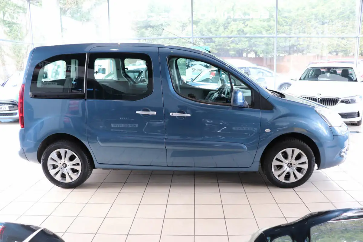 2014-citroen-berlingo-16hdi-plus-big-8