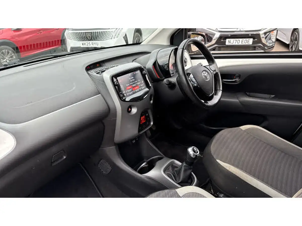 2019-toyota-aygo-10-vvt-i-x-trend-big-8