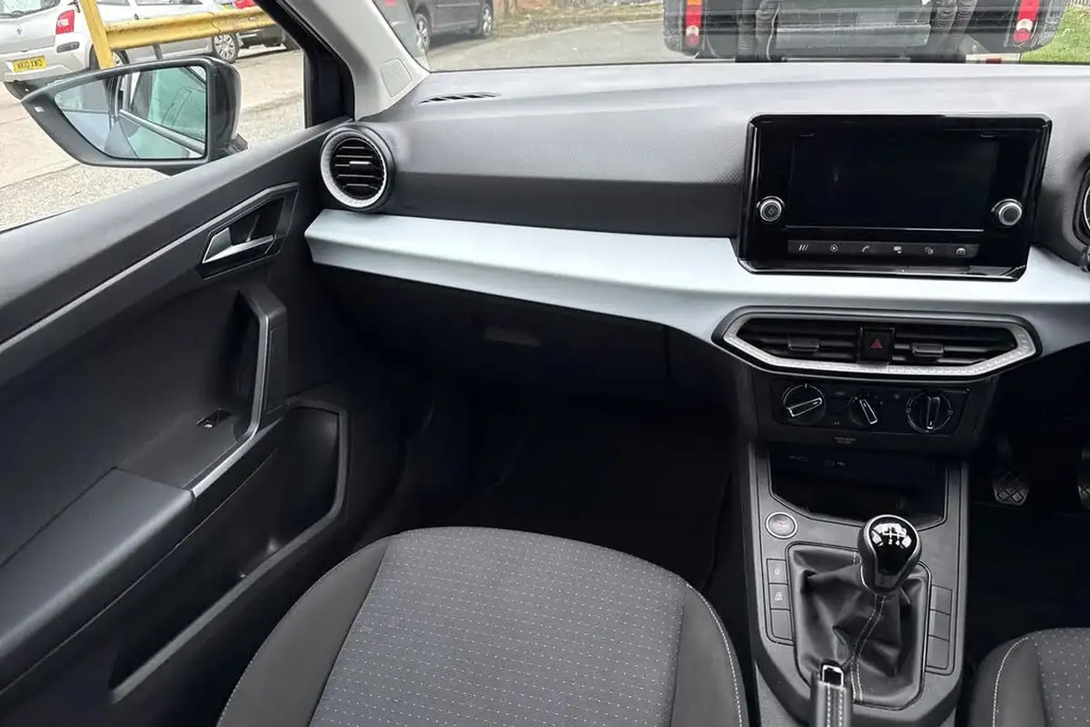 2022-seat-ibiza-10-tsi-se-edition-big-19