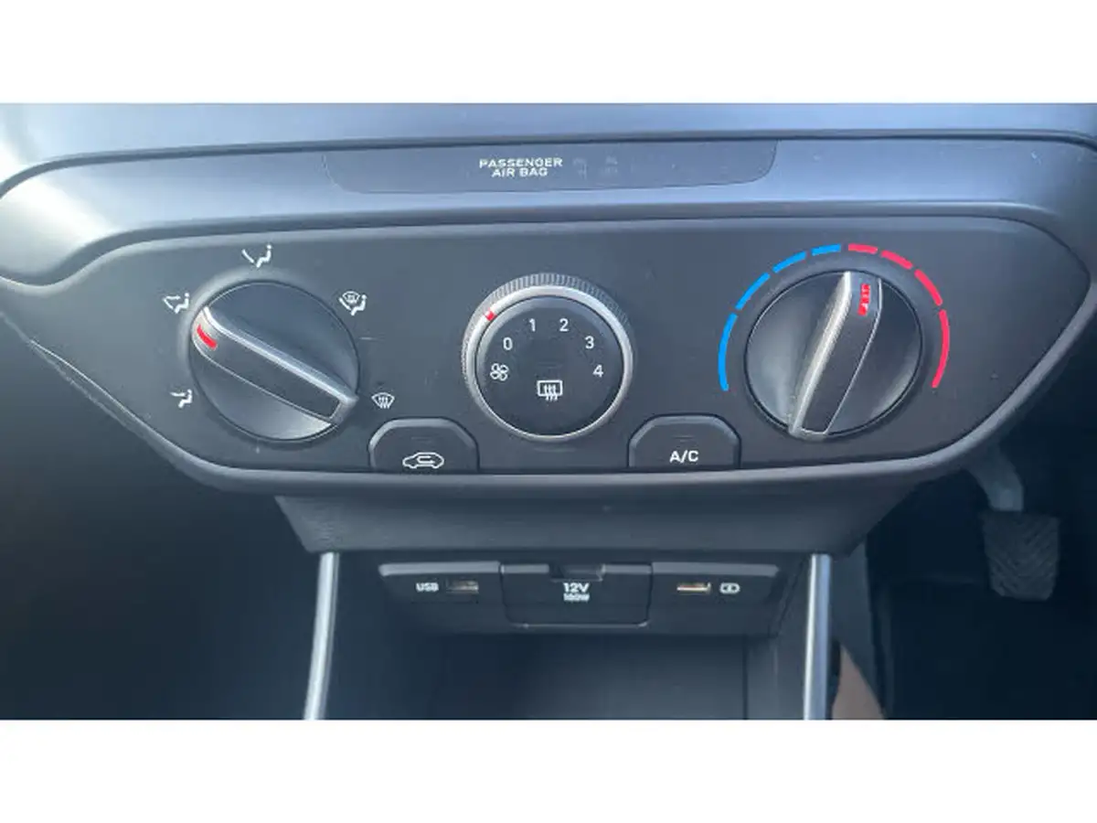 2023-hyundai-i20-10-t-gdi-se-connect-eclutch-imt-big-31