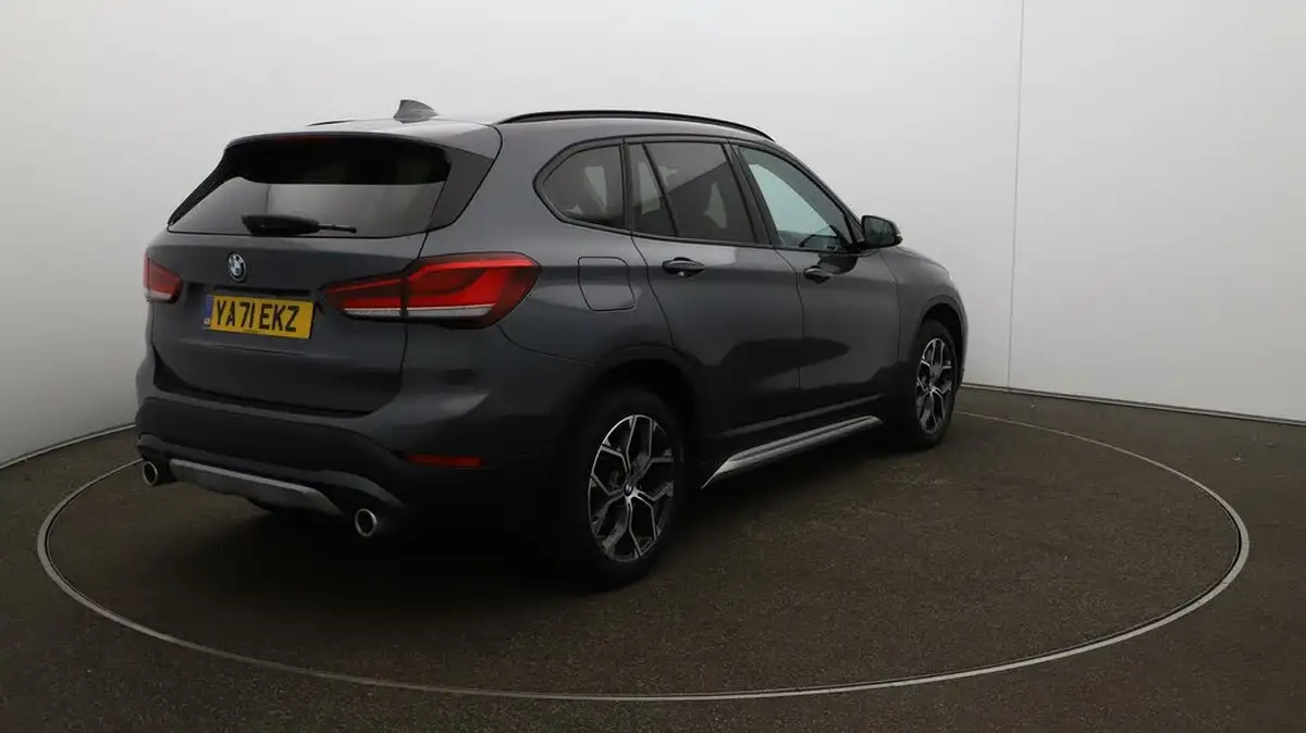 2022-bmw-x1-20td-sdrive18d-xline-sport-auto-big-51