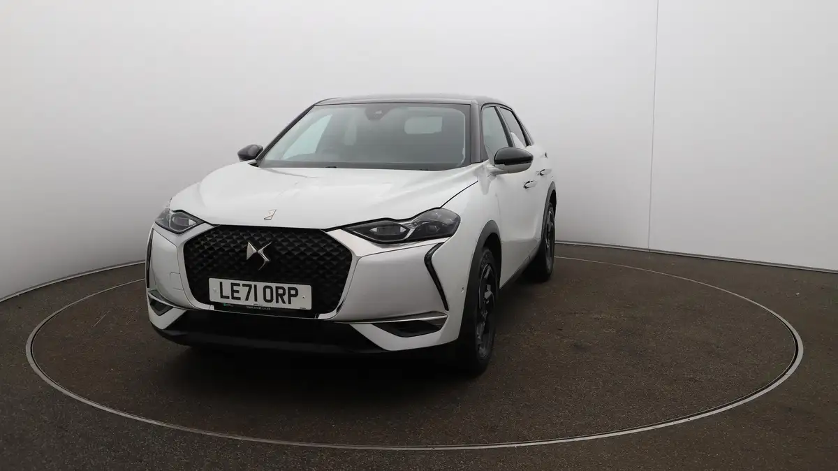 2022-ds-ds-3-crossback-12-puretech-rivoli-130ps-big-30