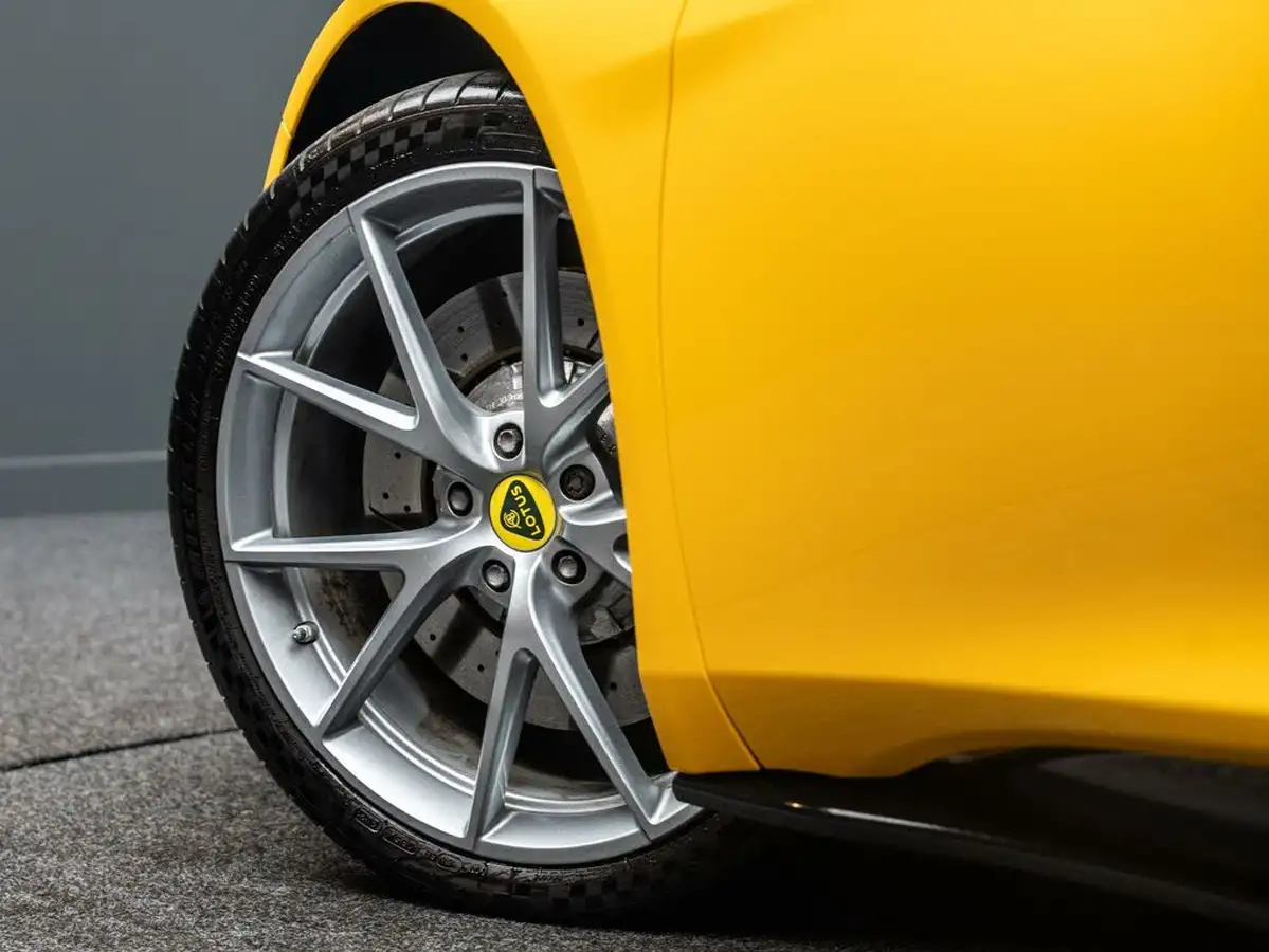 2022-lotus-emira-35-first-edition-v6-big-20