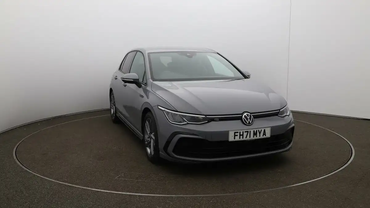 2022-volkswagen-golf-15-tsi-r-line-150ps-hatchback-big-35