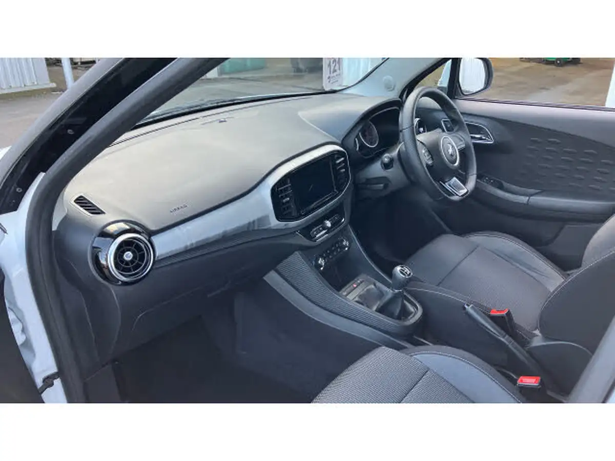 2023-mg-mg3-15-vti-tech-excite-big-8