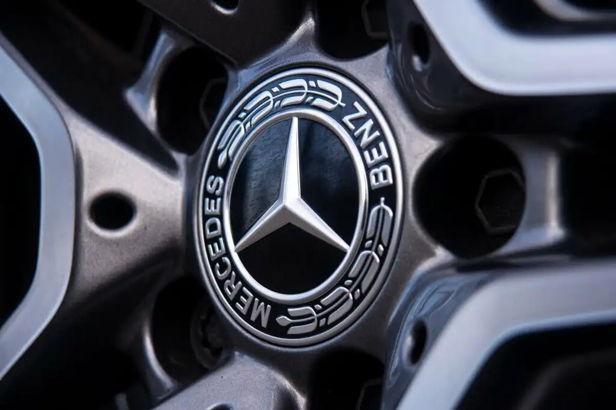 2023-mercedes-benz-a-class-13-a200-amg-line-executive-hatchback-5d-big-35